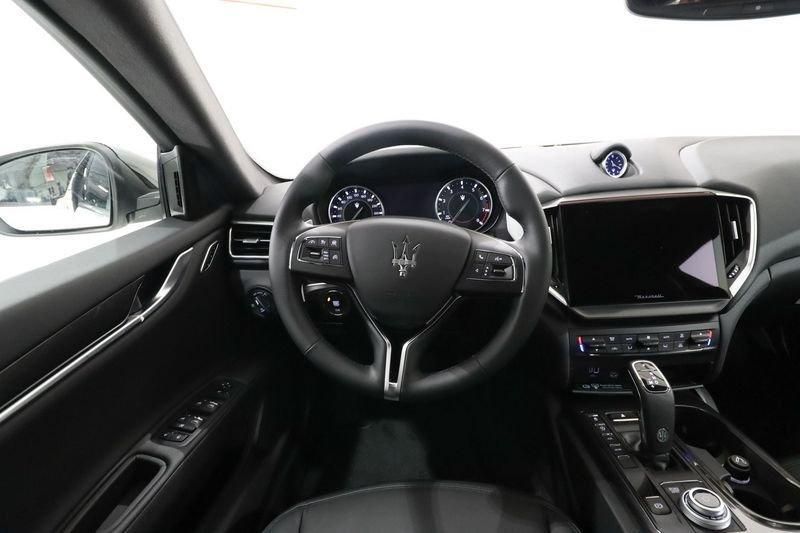 Maserati Ghibli 330 CV MHEV GT Ultima