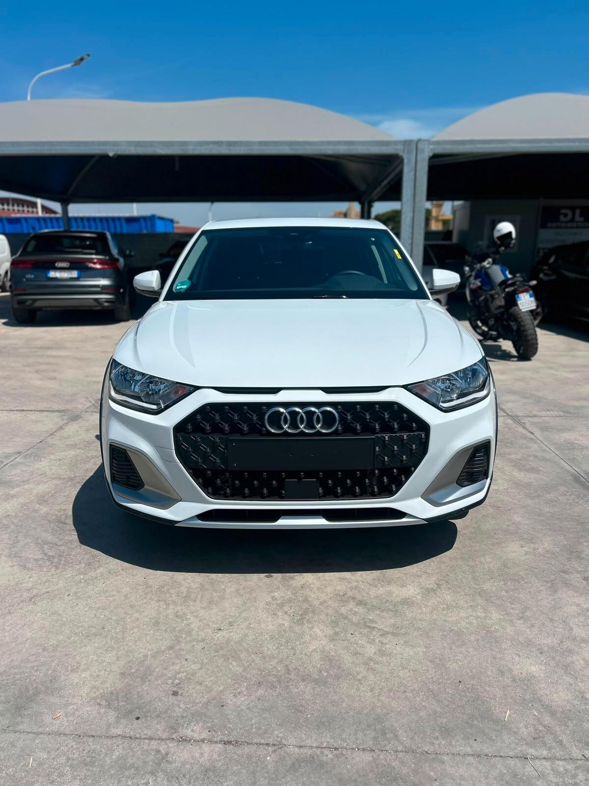 Audi A1 allstreet 30 TFSI S tronic Business