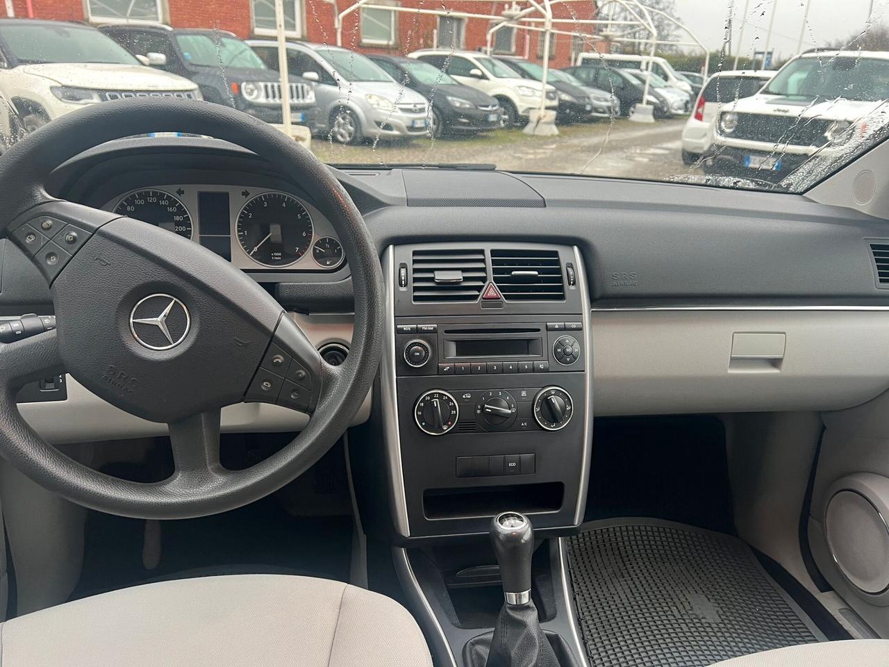 Mercedes-benz B 180 BlueEFFICIENCY Executive