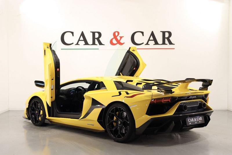 Lamborghini Aventador SVJ 6.5 V12 1 of 900