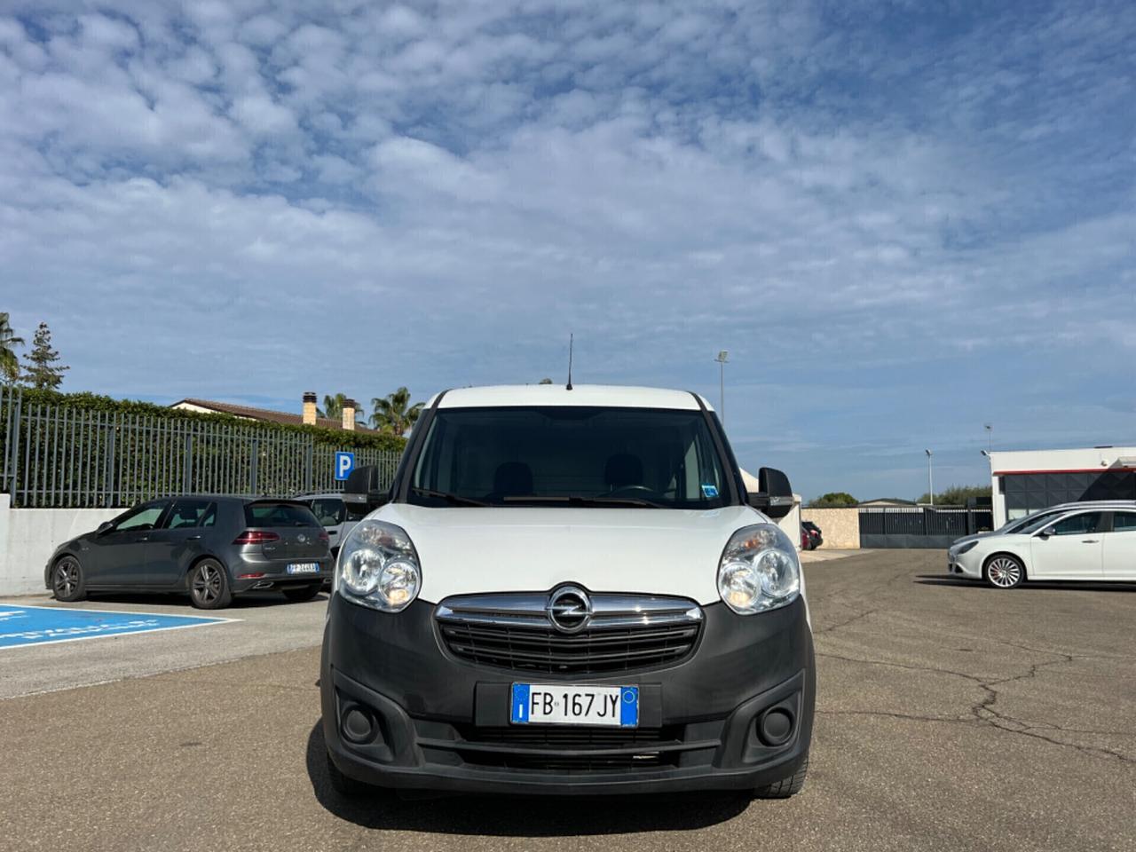 Opel Combo 1.6 MJT 105cv Passo Lungo - 2015