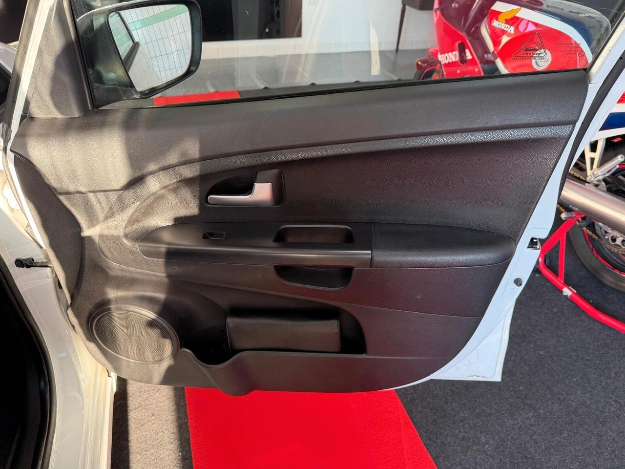 Kia Venga 1.4 CRDi 77CV Active