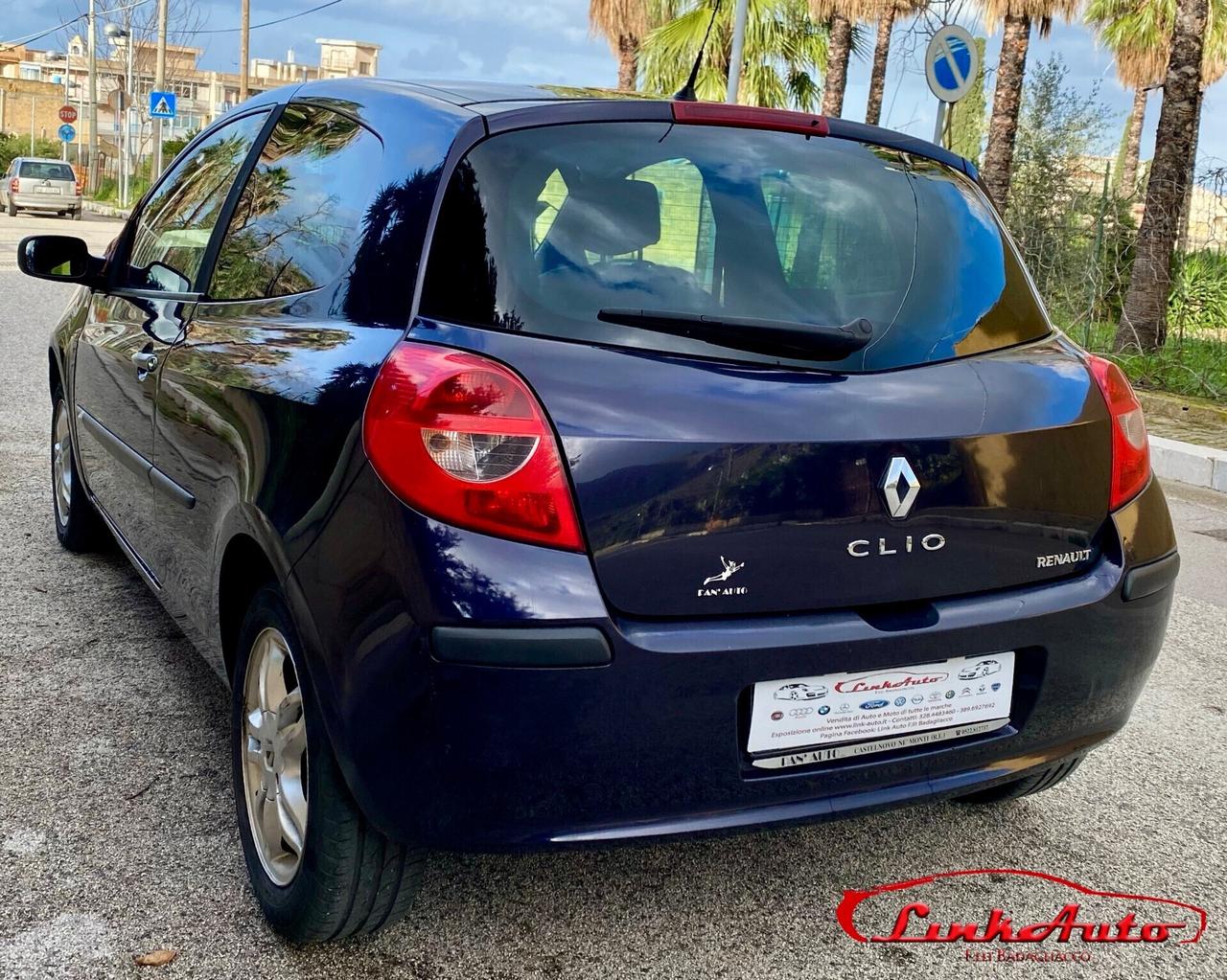 Renault Clio 1.2 16V 75cv 3 porte Confort