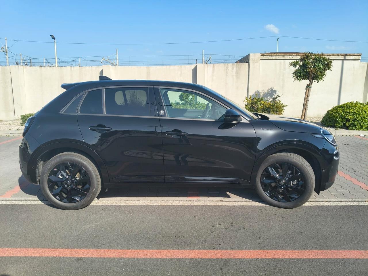 Fiat 600 Hybrid 145 CV DCT MHEV Sport Edizione Milano Cortina 26