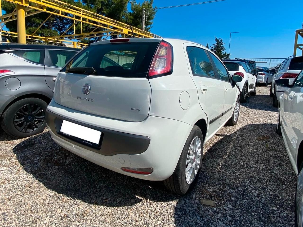 FIAT PUNTO EVO 1.3 MJT 75 CV DYNAMIC 5 PORTE – DIESEL – IDEALE NEOPATENTATI
