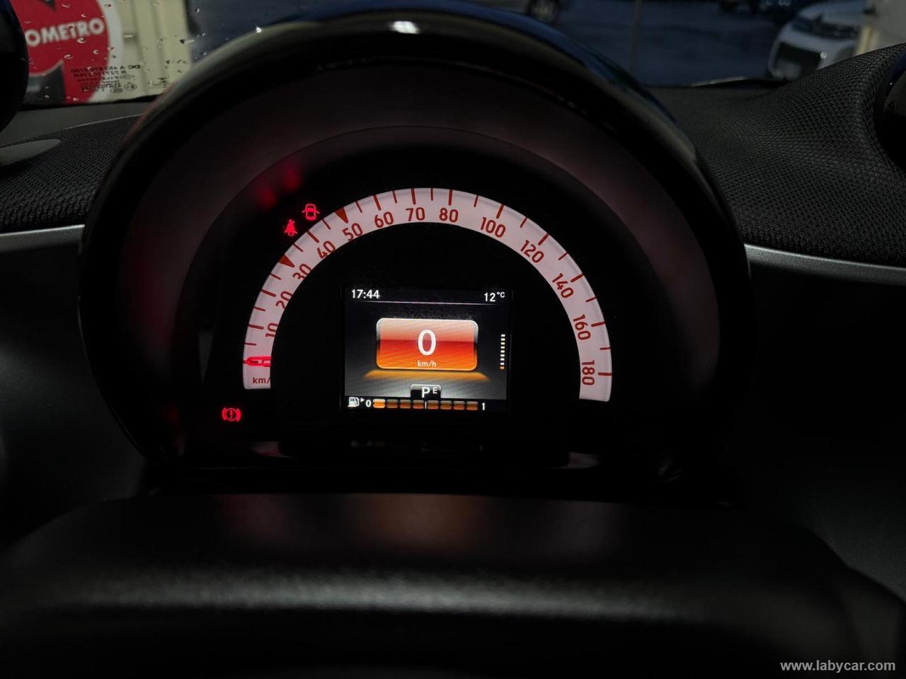 SMART forfour 70 1.0 twinamic Passion AUTOMATICA