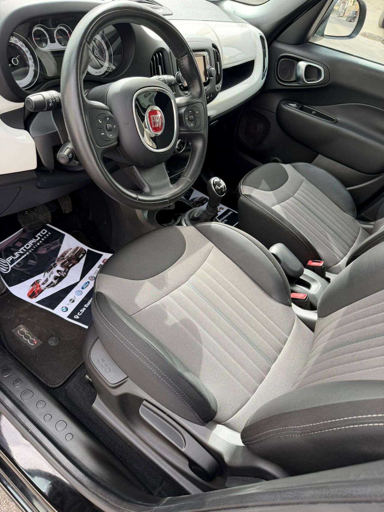 Fiat 500L 2012 1.3 mjt Lounge 95cv dualogic