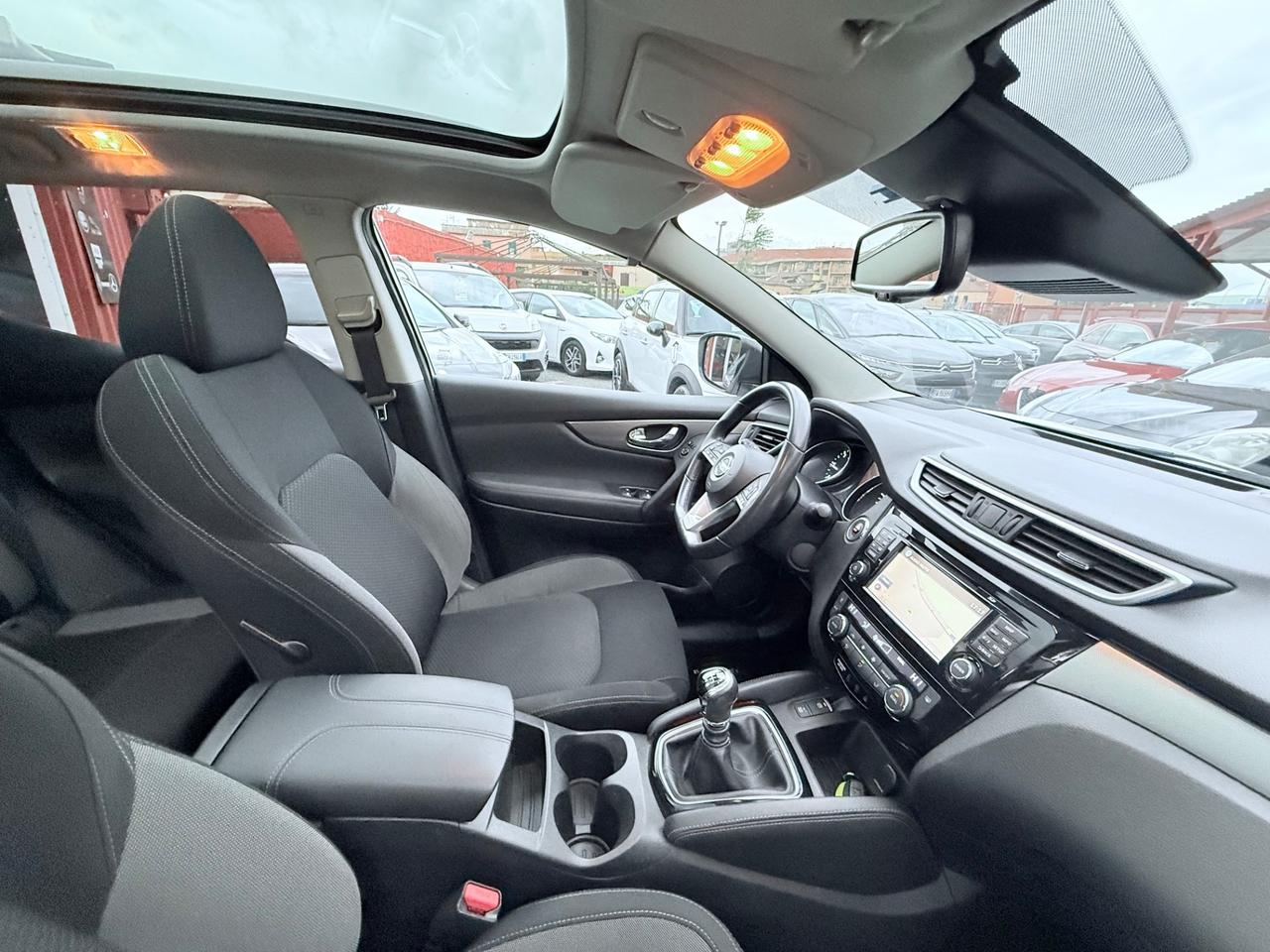 Qashqai 1.5 dCi 115 CV Tekna( 65 mil km )-rate-garanzia