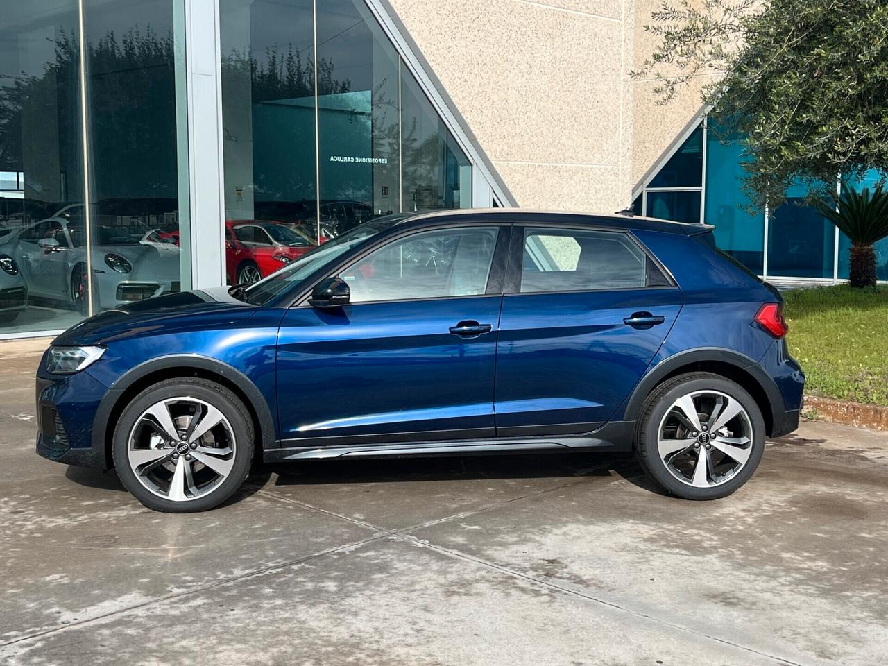 Audi A1 allstreet 30 possibilità noleggio no scoring