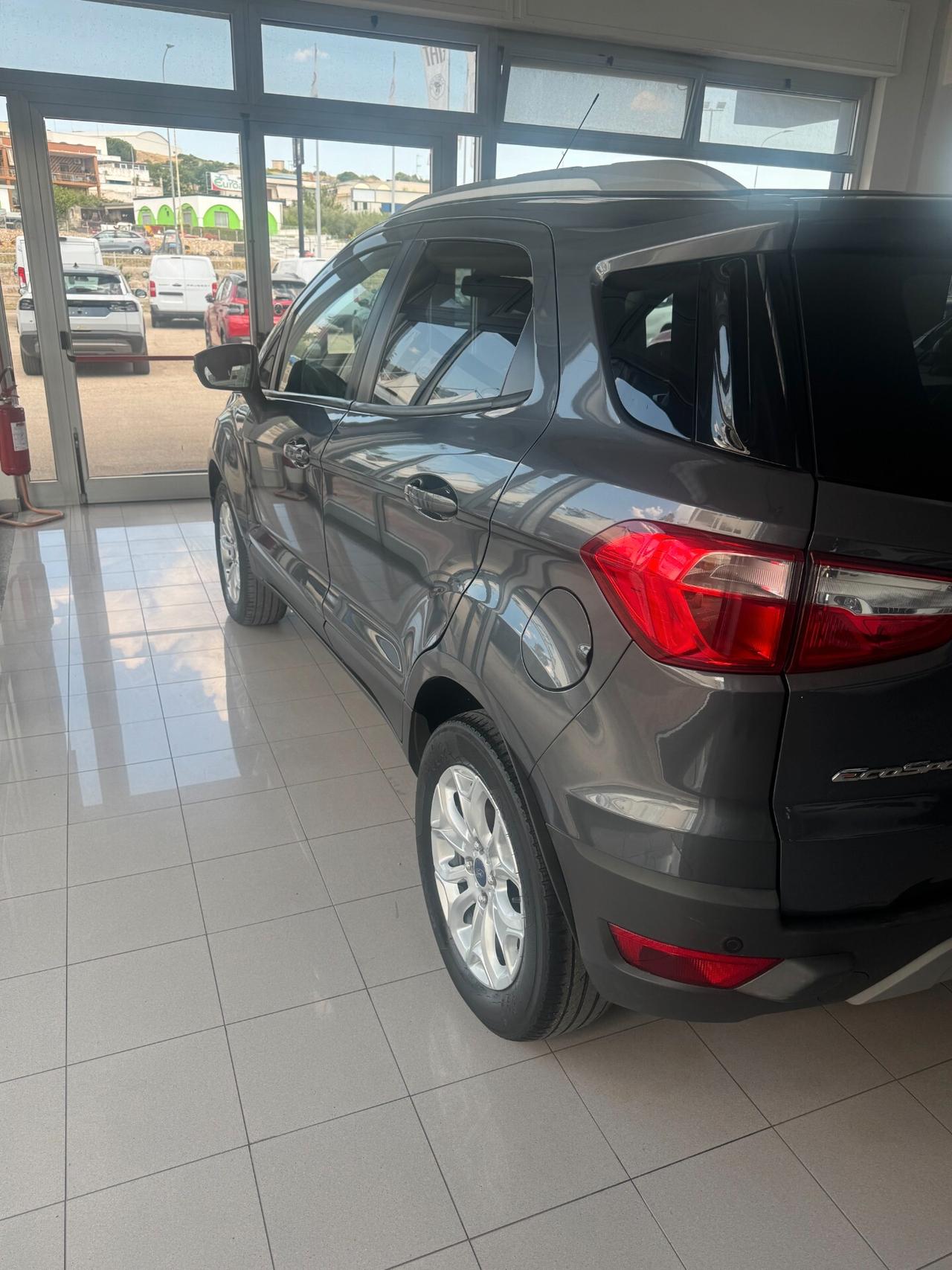 FORD ECOSPORT 1.5 TDCi 95 CV Titanium
