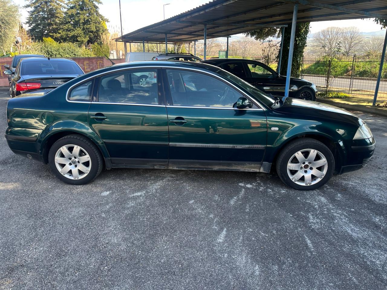 Volkswagen Passat 1.8 T 20V cat Highline