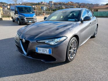 Alfa Romeo Giulia 190 CV AT8 EXECUTIVE 2019