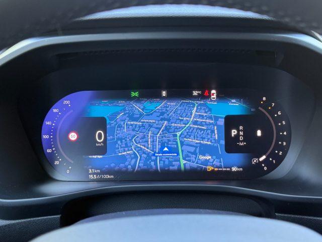 VOLVO XC40 B3 automatico Core