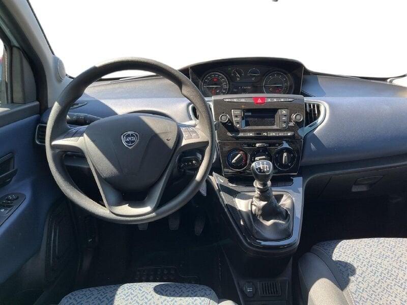Lancia Ypsilon NUOVA My24 402 Oro 1.0