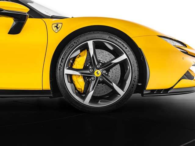 Ferrari SF90 Stradale