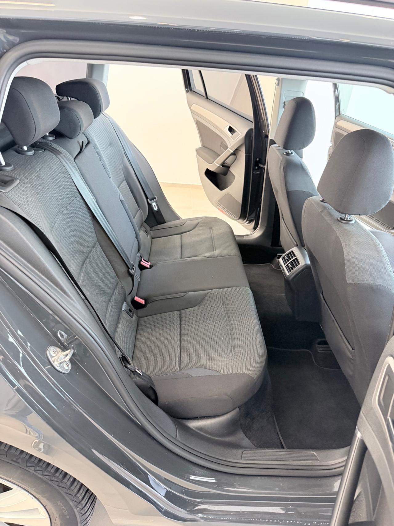 Volkswagen Golf Variant 1.6 TDI 110 CV Comfortline BlueMotion Tech.