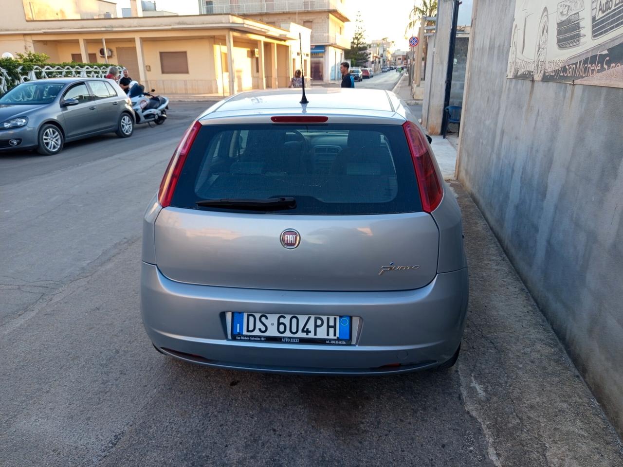 Fiat Grande Punto 1.3 MJT 75 CV 5 porte Dynamic