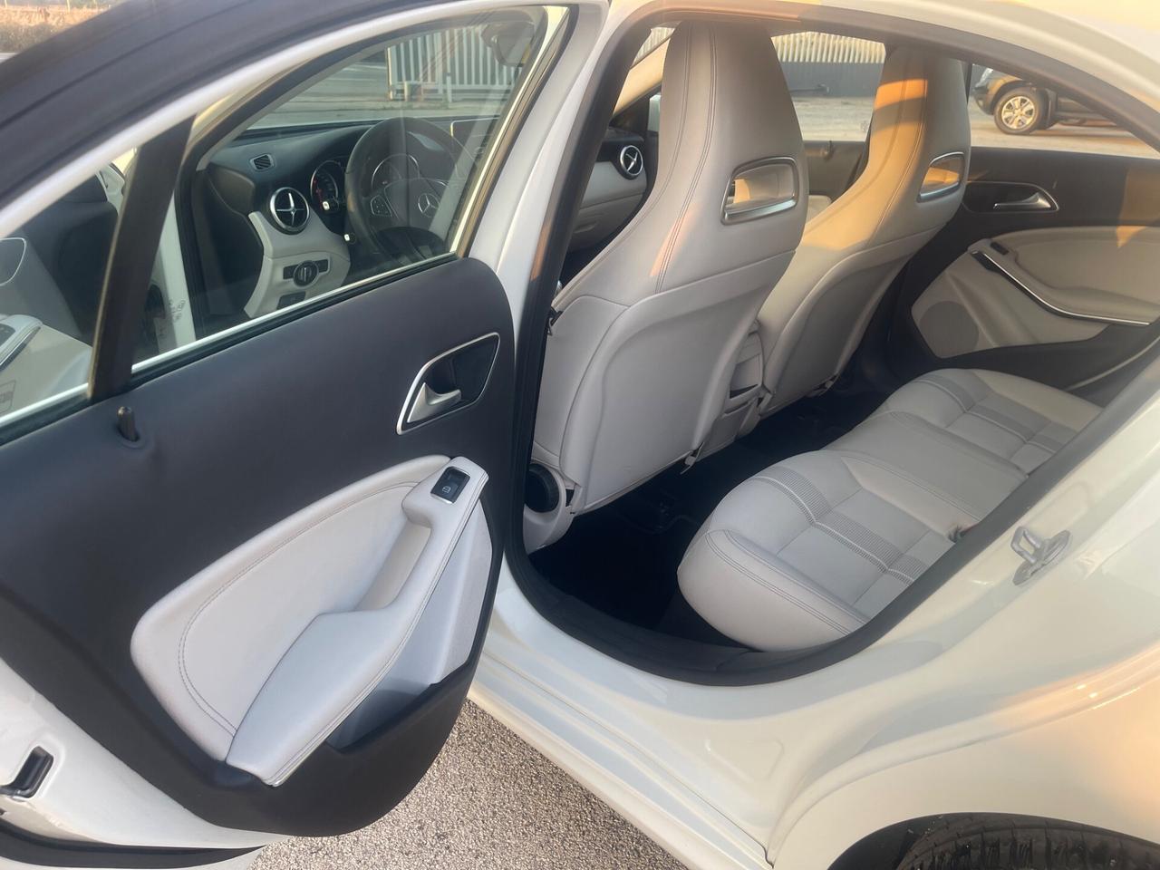 MERCEDES A 180 CDI 110CV SPORT EDITION FULL MY17