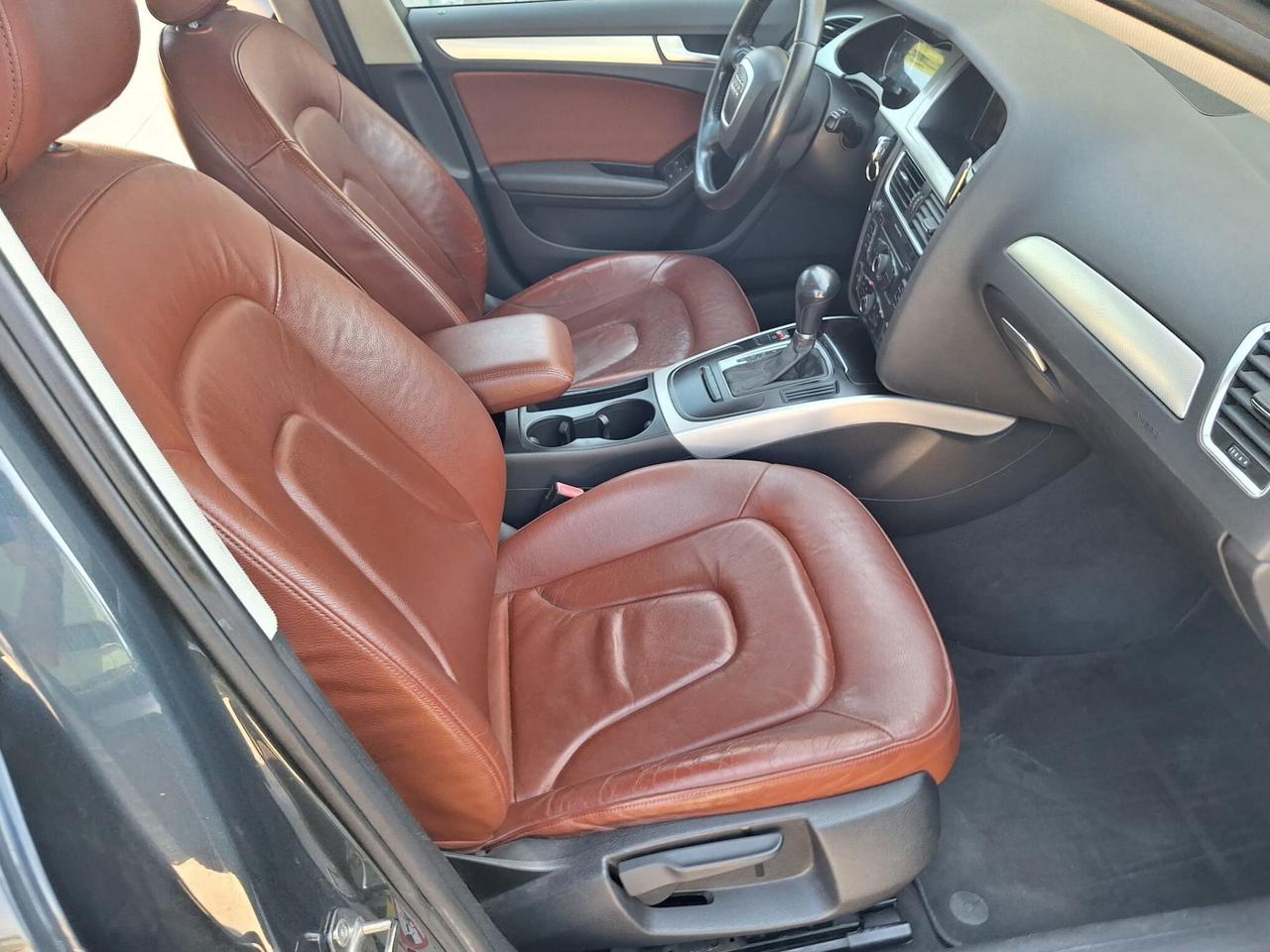 Audi A4 Avant 2.0 TDI Sport Paket 2008 Xeno Pelle