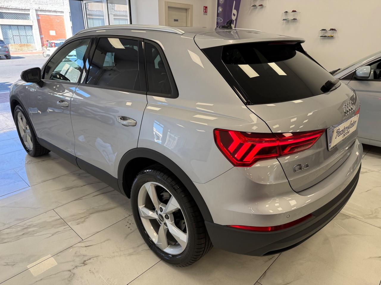 Audi Q3 35 TDI 2.0 S tronic Business Advanced 150 cv
