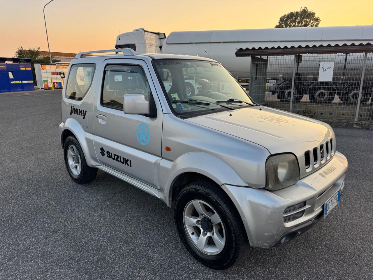 Suzuki Jimny 1.3i 16V cat 4WD JLX Più