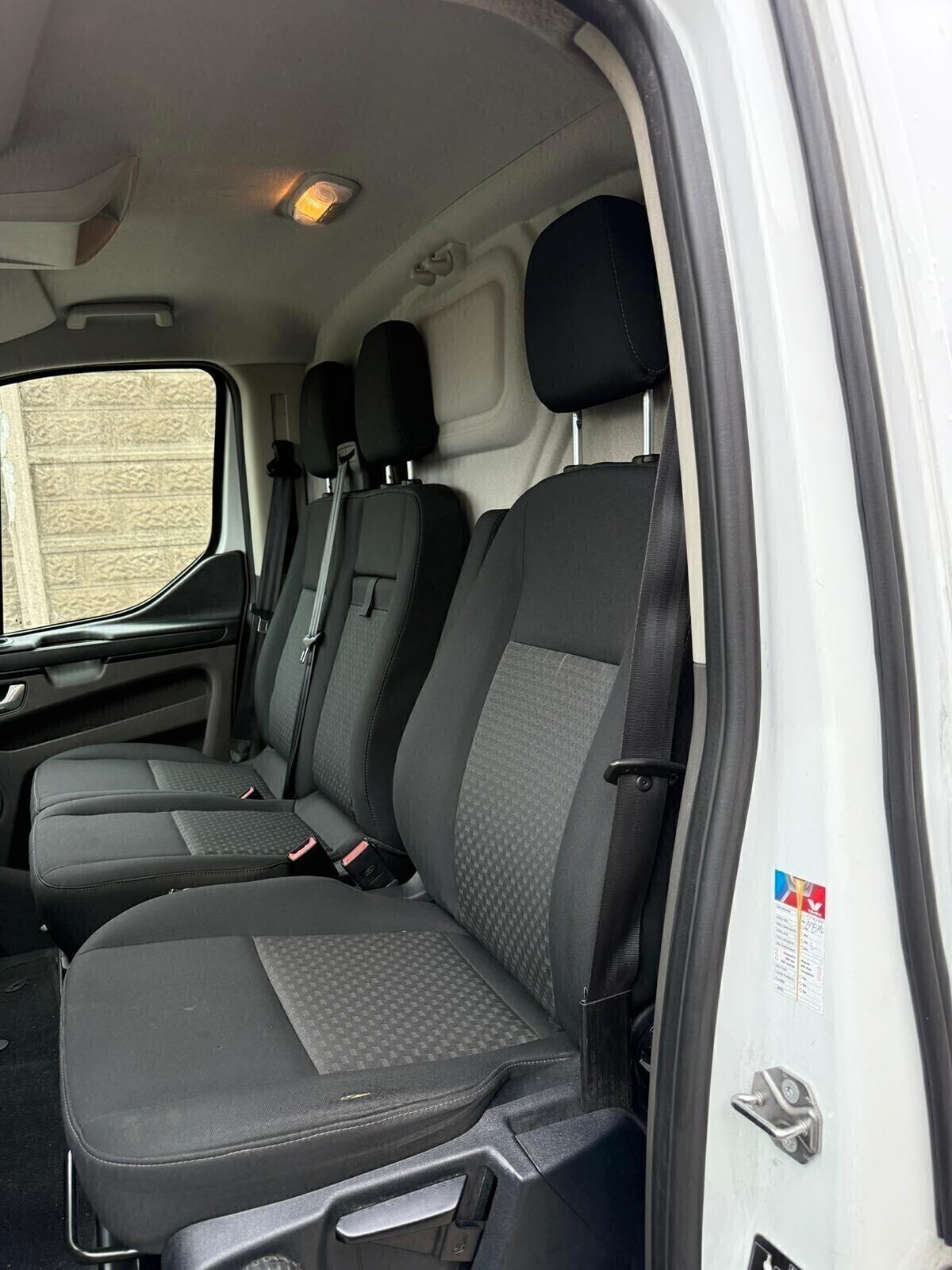 Ford Custom MHEV 2021