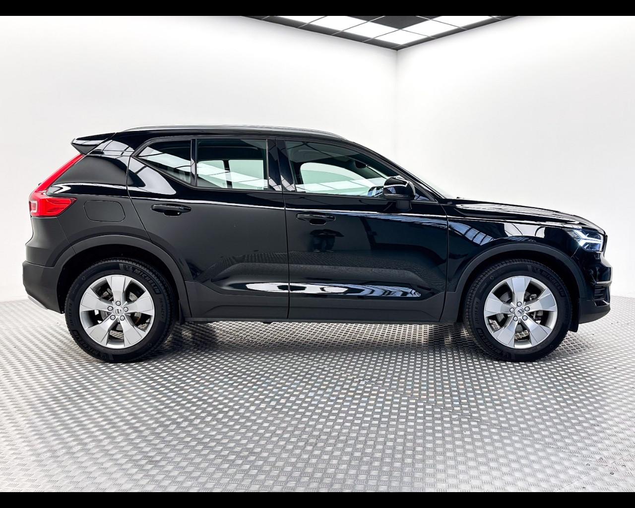 VOLVO XC40 D3 Geartronic Momentum