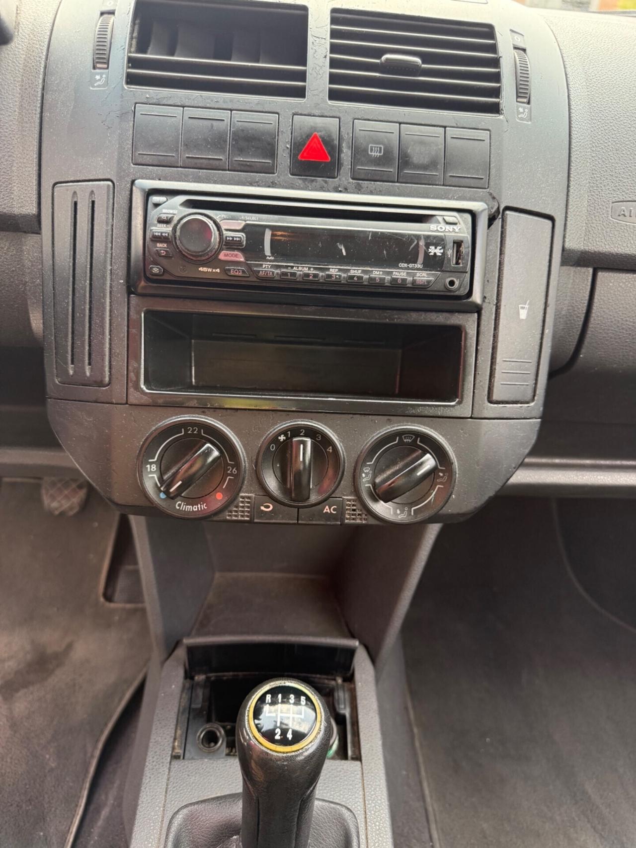 Volkswagen Polo 1.2 benzina uniproprietà NEOPATENTATI