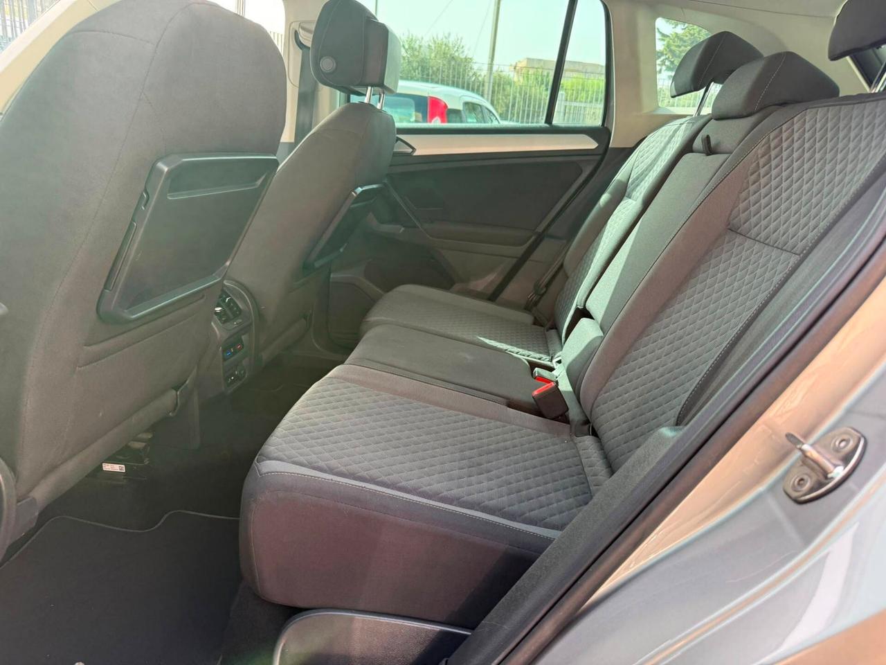 Volkswagen Tiguan 1.6 TDI SCR Business BlueMotion Technology