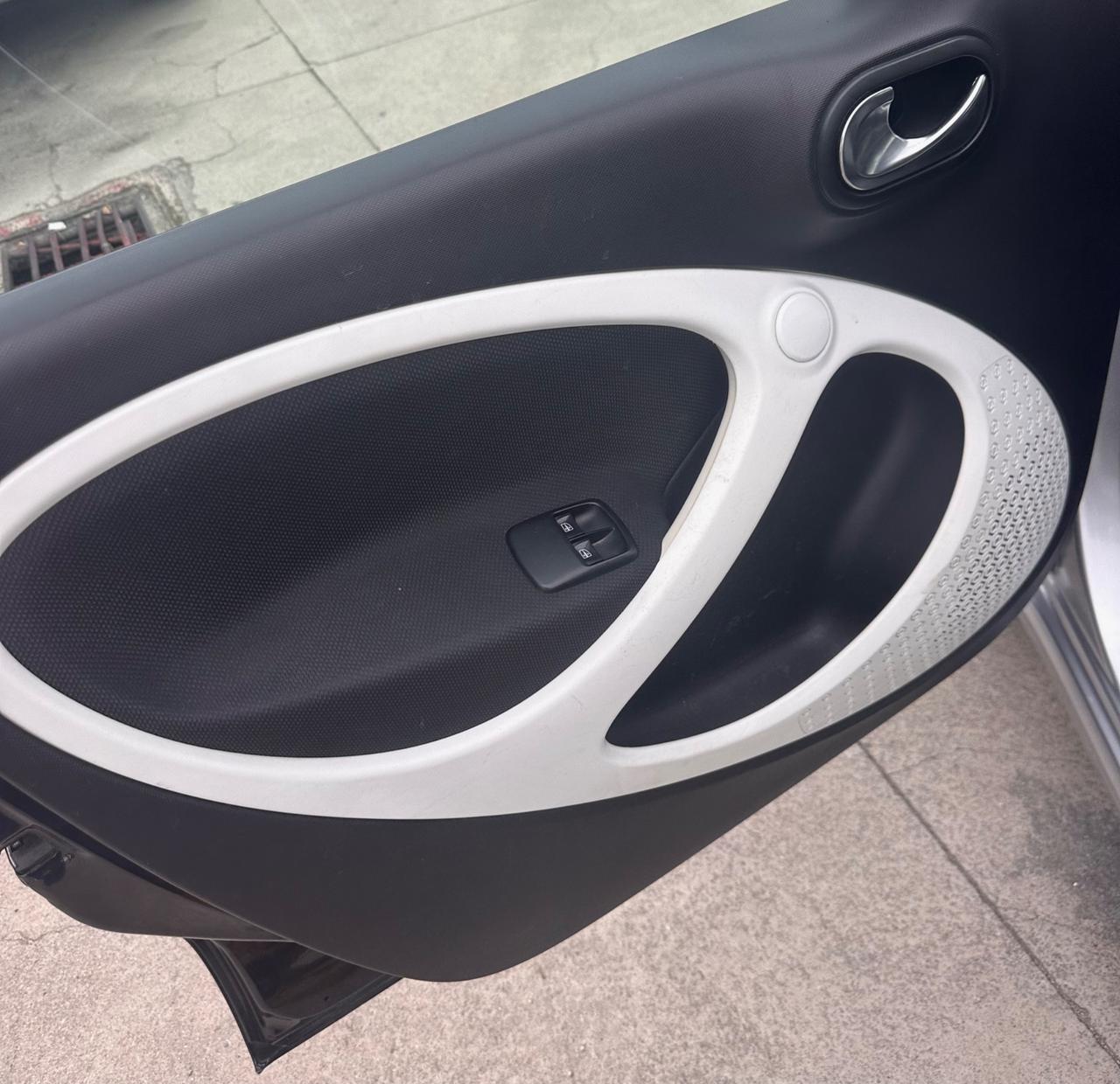 Smart ForFour 1.0 Benz 71cv Passion BLOCKSHAFT