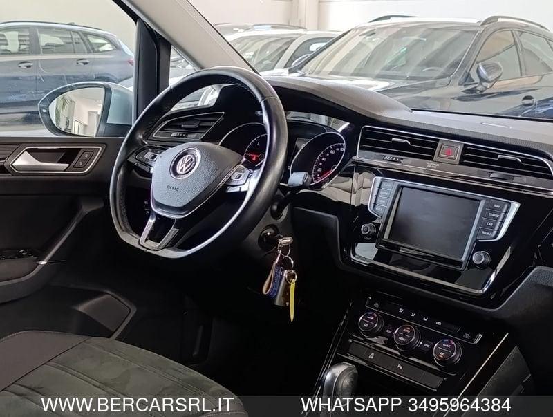 Volkswagen Touran 2.0 TDI 150 CV DSG Executive BlueMotion Technology*7 POSTI*