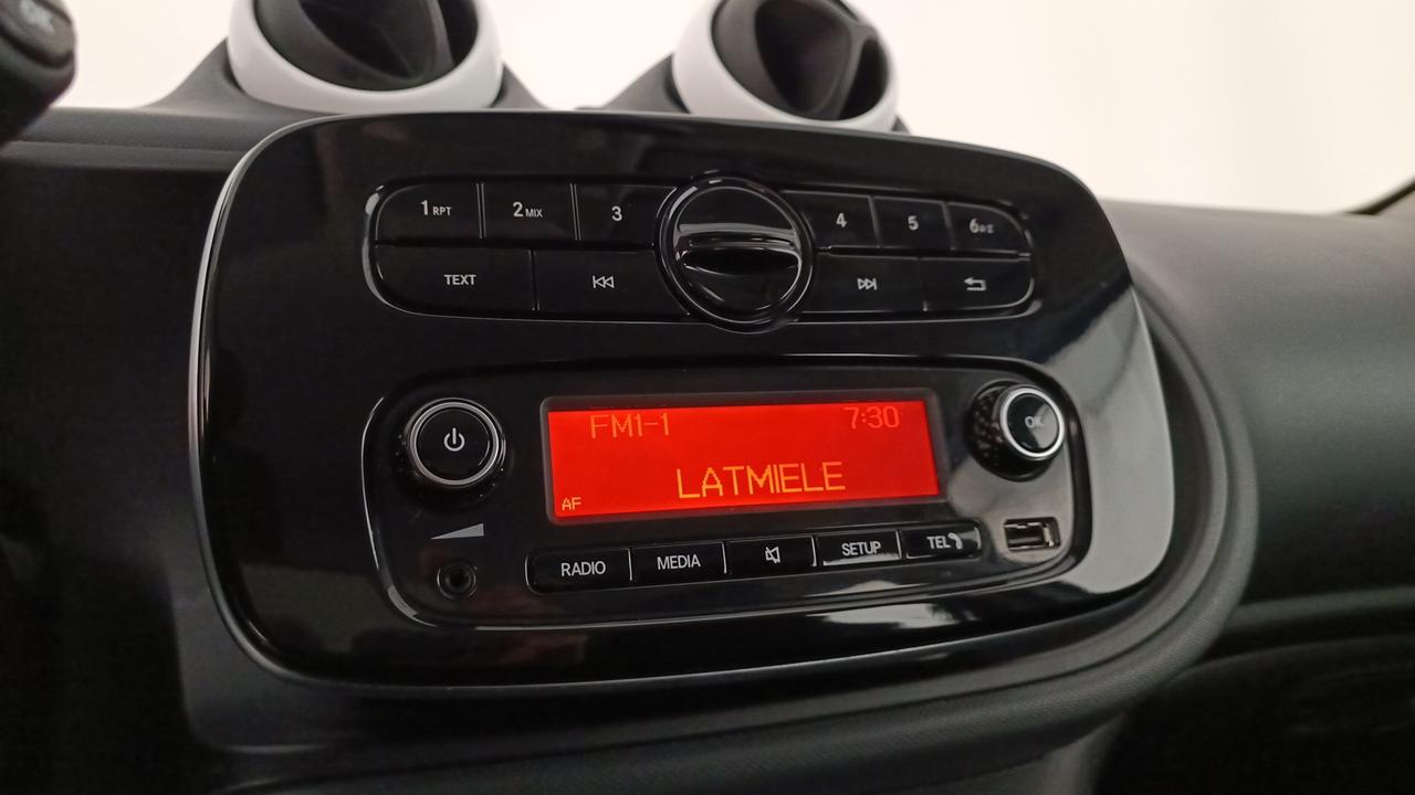 SMART Forfour 1.0 Passion 71cv my18