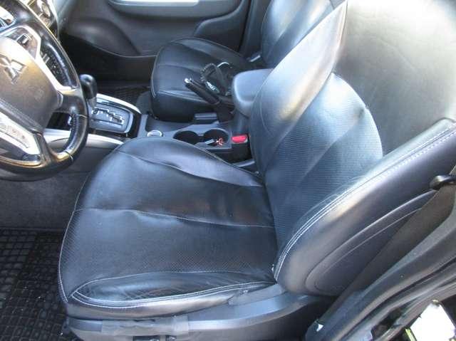 Mitsubishi L200 2.4d Intense Diamond 4wd 181cv auto N1 my17