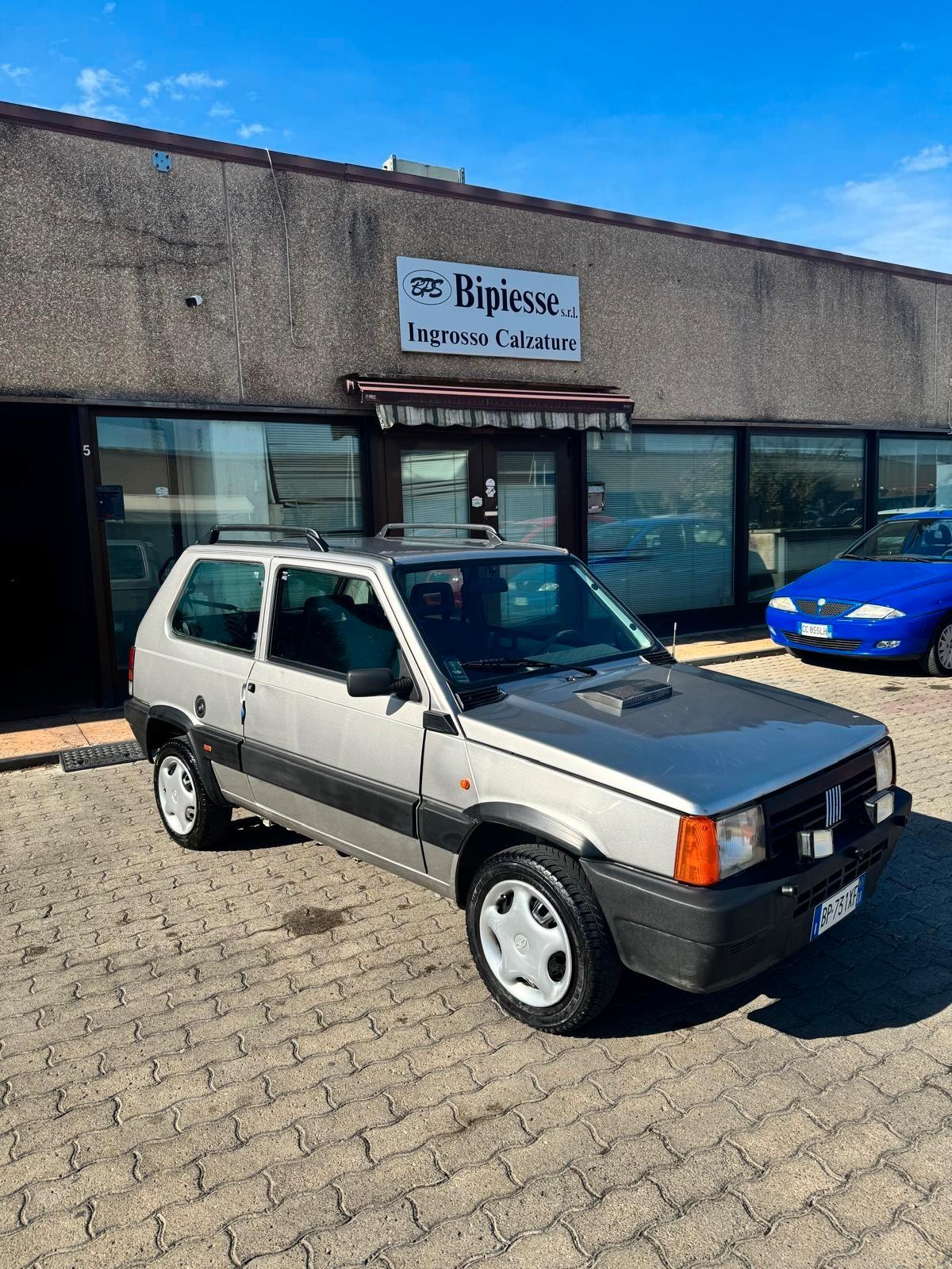Fiat Panda 900 i.e. cat
