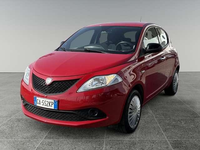Lancia Ypsilon 1.2 69 CV 5 porte Gold
