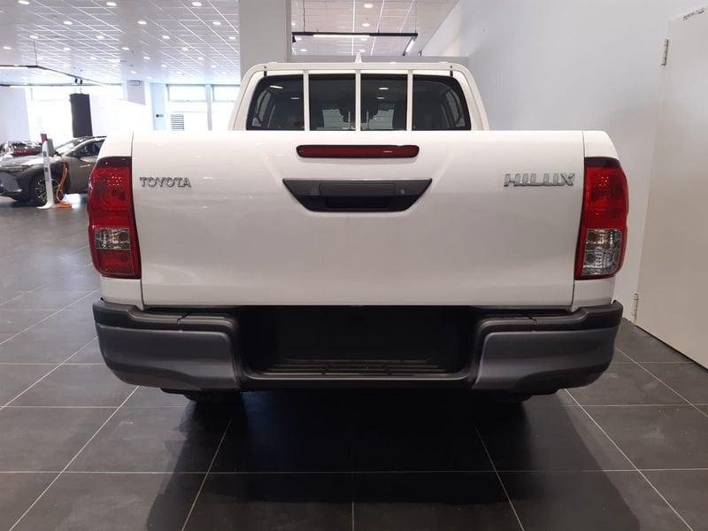 Toyota Hilux 2.8 D-4D 4WD 4 porte Double Cab Comfort