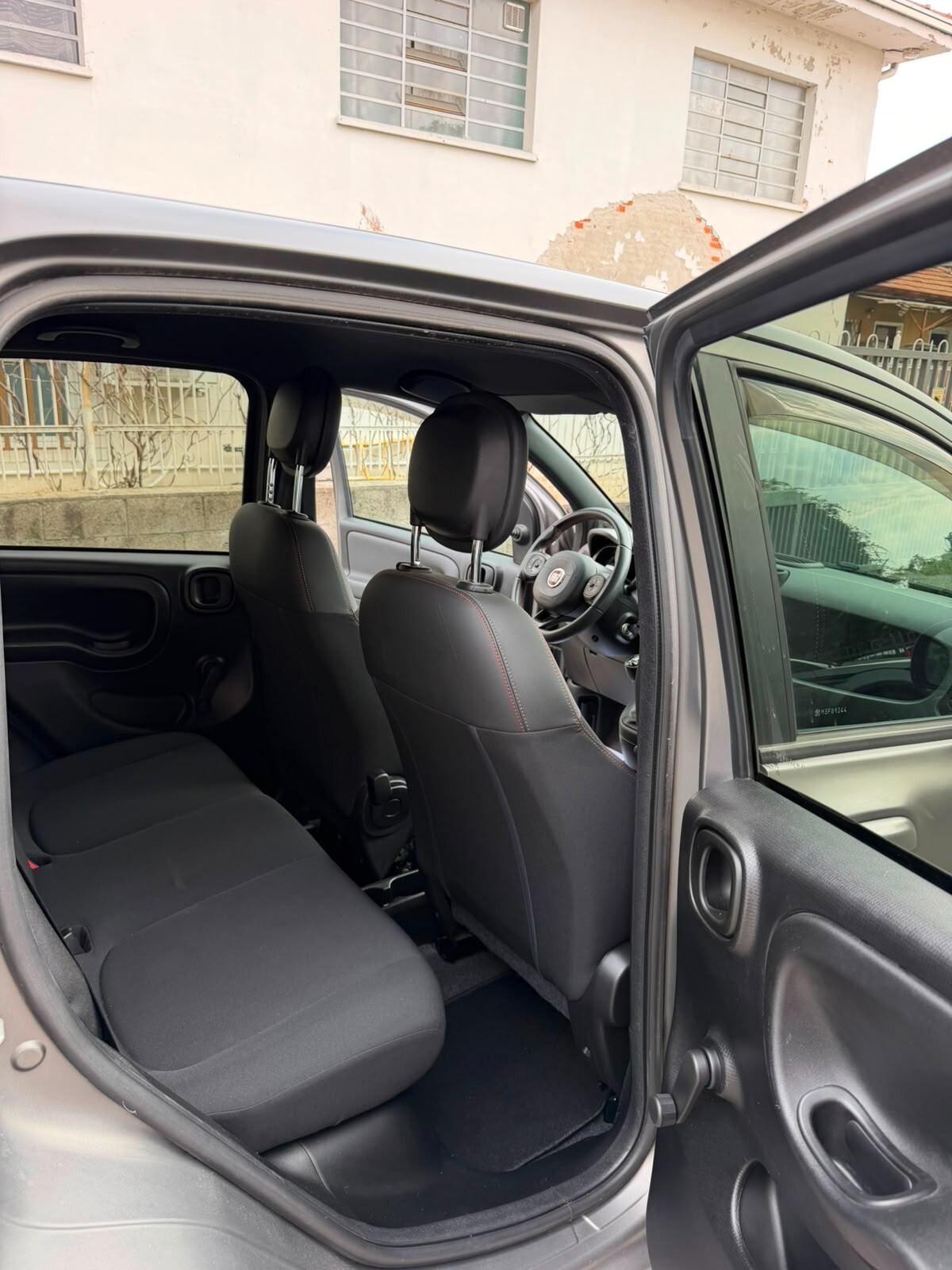 Fiat Panda 1.0 FireFly S&S Hybrid Sport