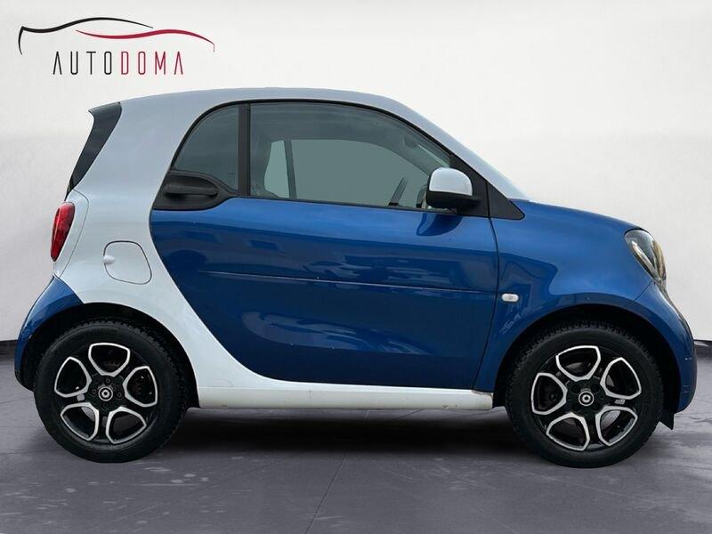 smart fortwo fortwo 70 1.0 Prime