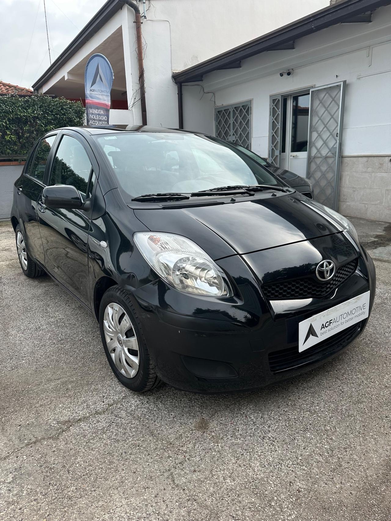 Toyota Yaris 1.3 5 porte Sol