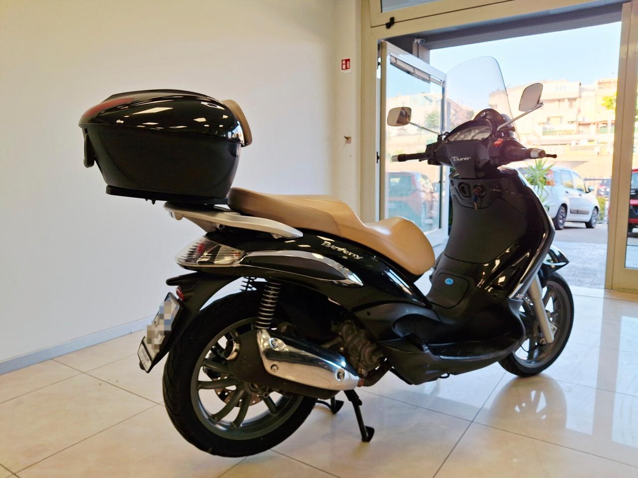 Piaggio Beverly 300 i.e. Tourer