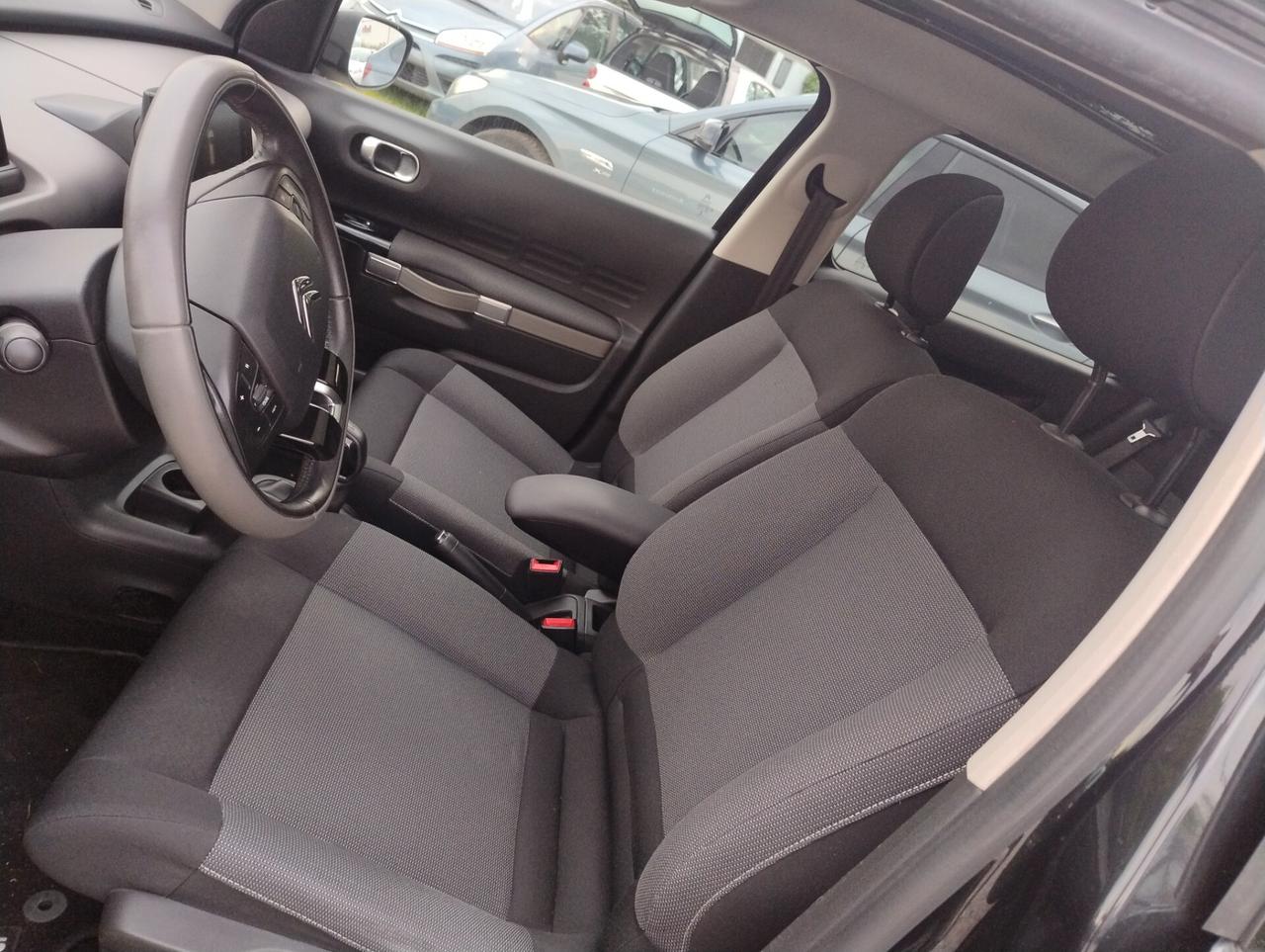 Citroen C4 Cactus PureTech 82 Shine
