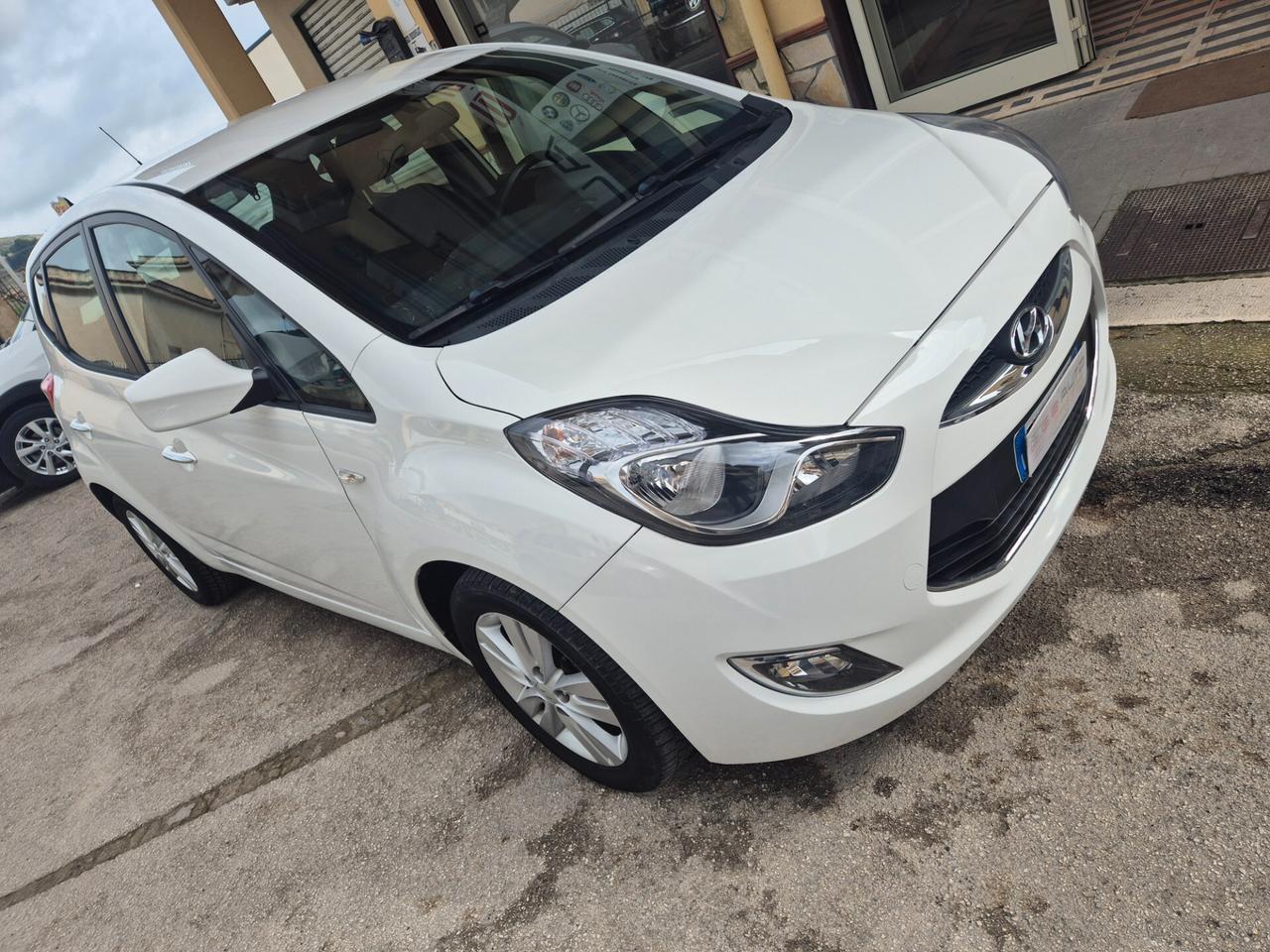 HYUNDAI IX20 ANNO 2015 1.4 DIESEL KM150000 CERTIF