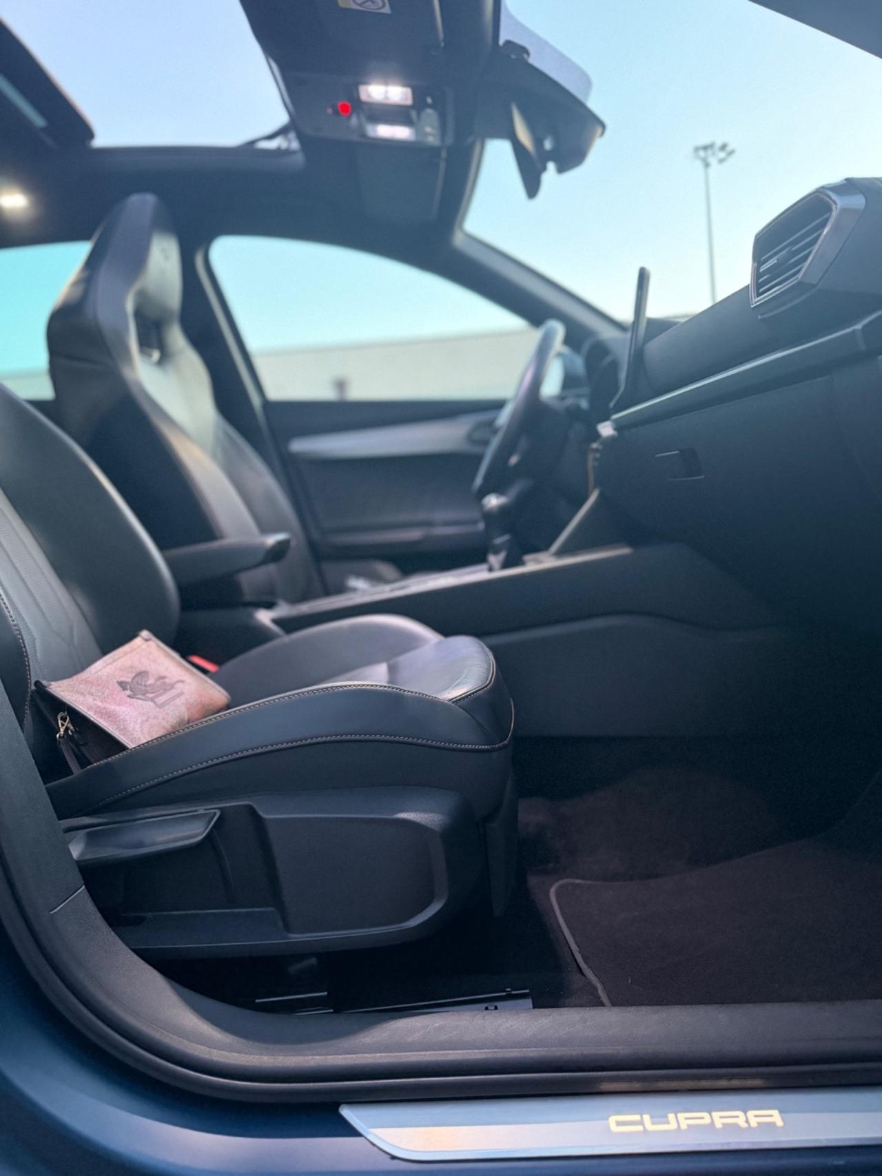 Cupra Formentor 1.5 TSI /TETTO/LUCI/INTERNI SPORTIVI/FULL