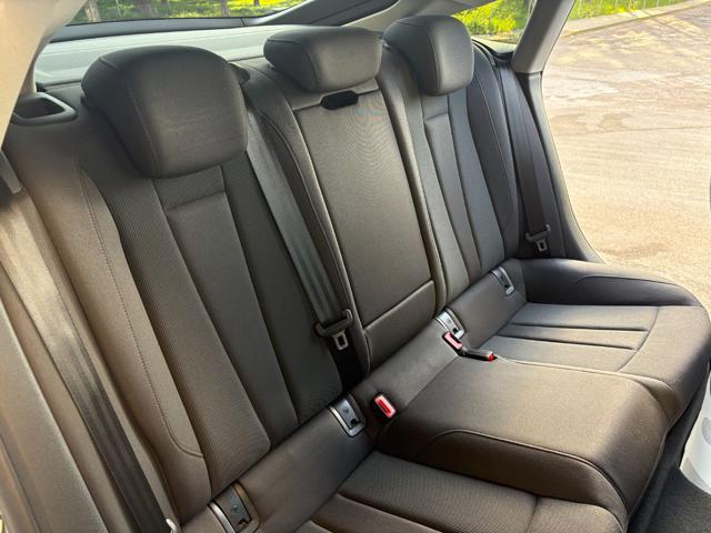 AUDI A5 SPB SPORTBACK 40 TDI quattro S tronic S line