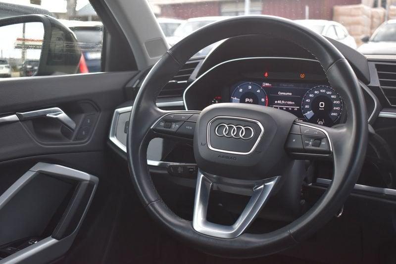Audi Q3 35 TDI quattro S tronic Business