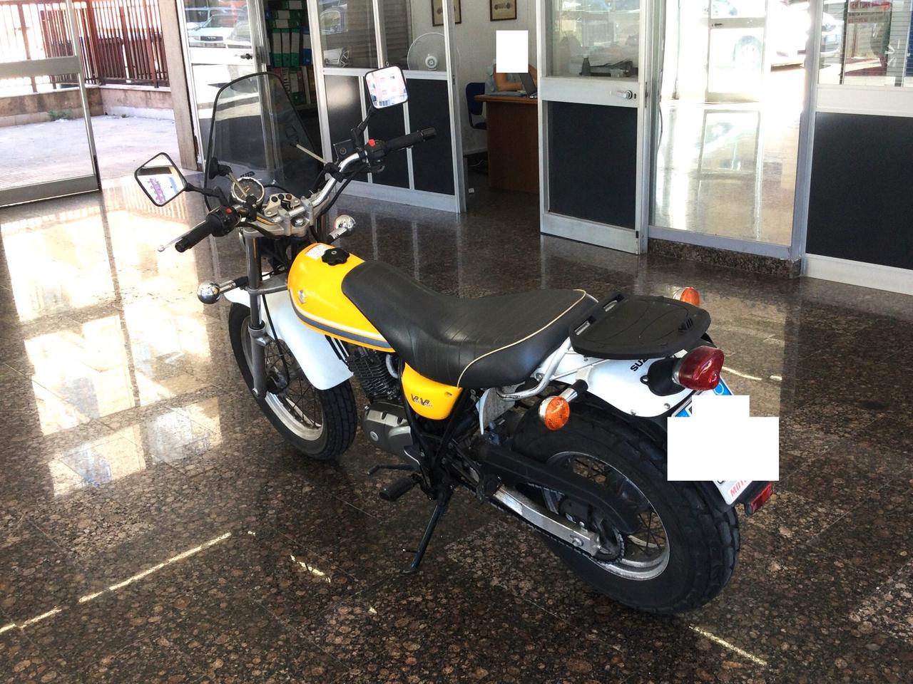 Suzuki RV 125 VanVan
