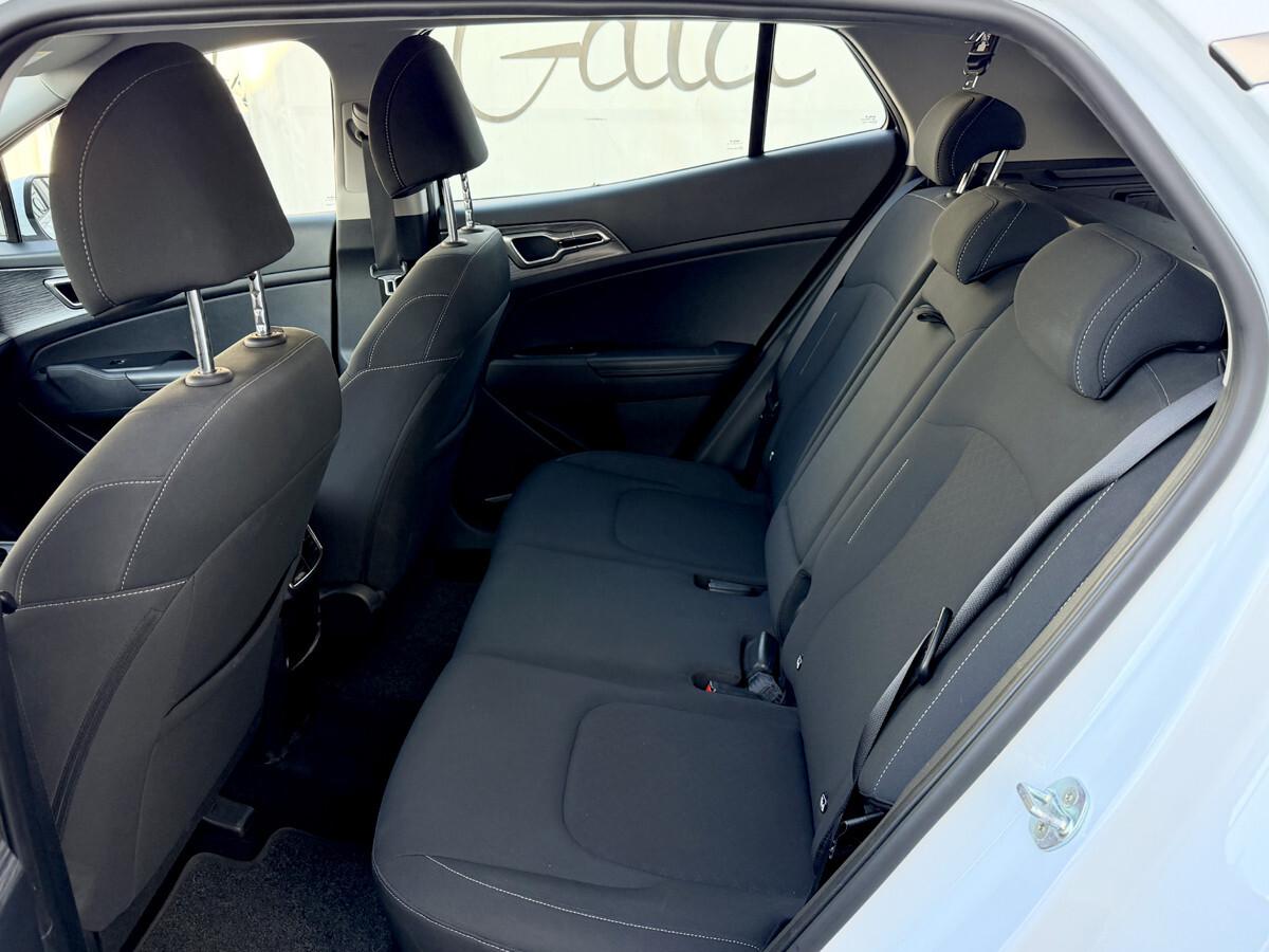 Kia Sportage 1.6 CRDi MHEV DCT Style + PACK BUSINESS