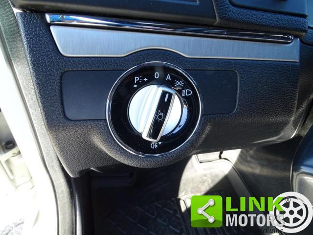 MERCEDES-BENZ E 220 CDI Coupé BlueEFFICIENCY Avantgarde