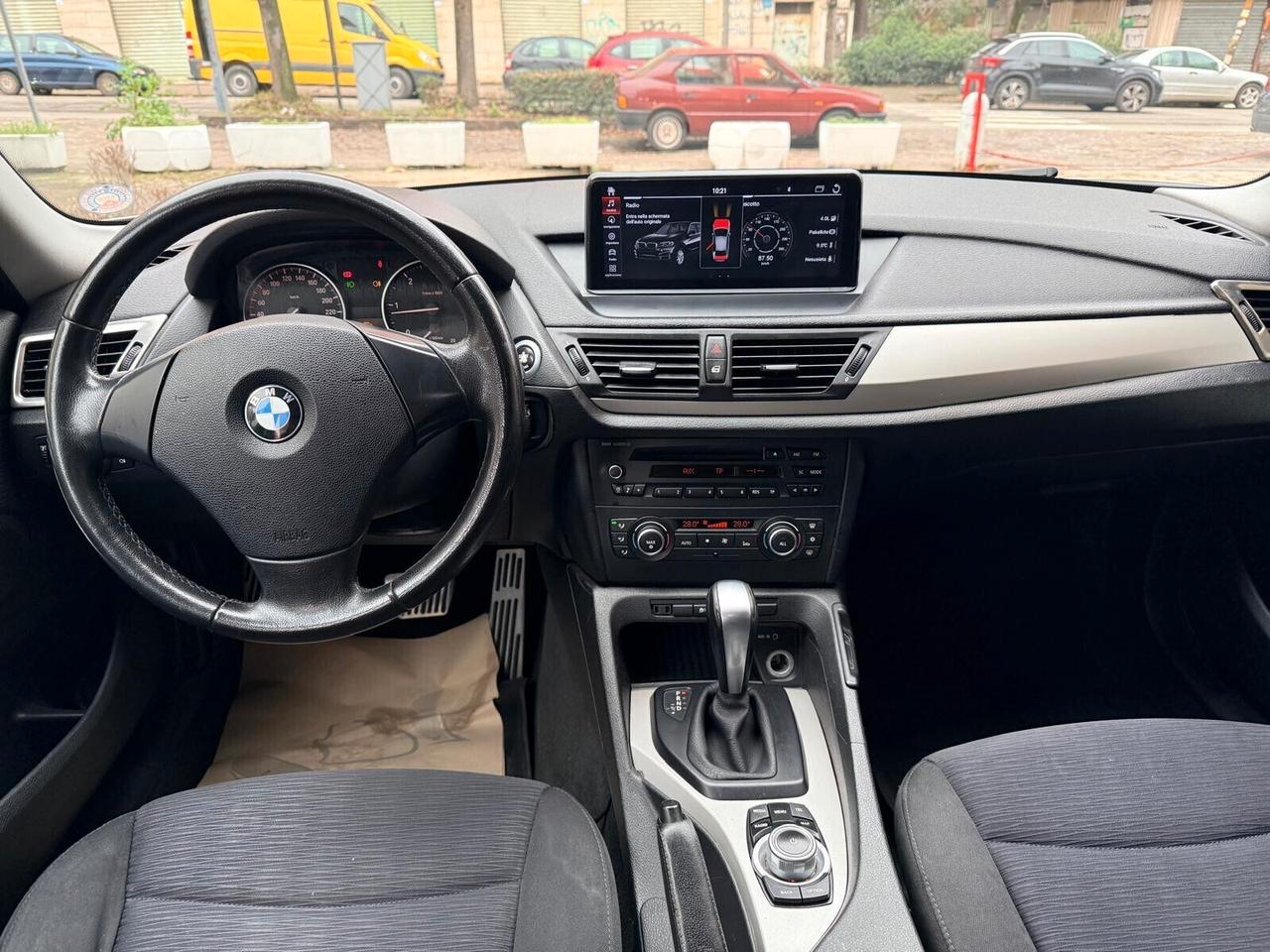 Bmw X1 sDrive18d Steptronic 07/2011