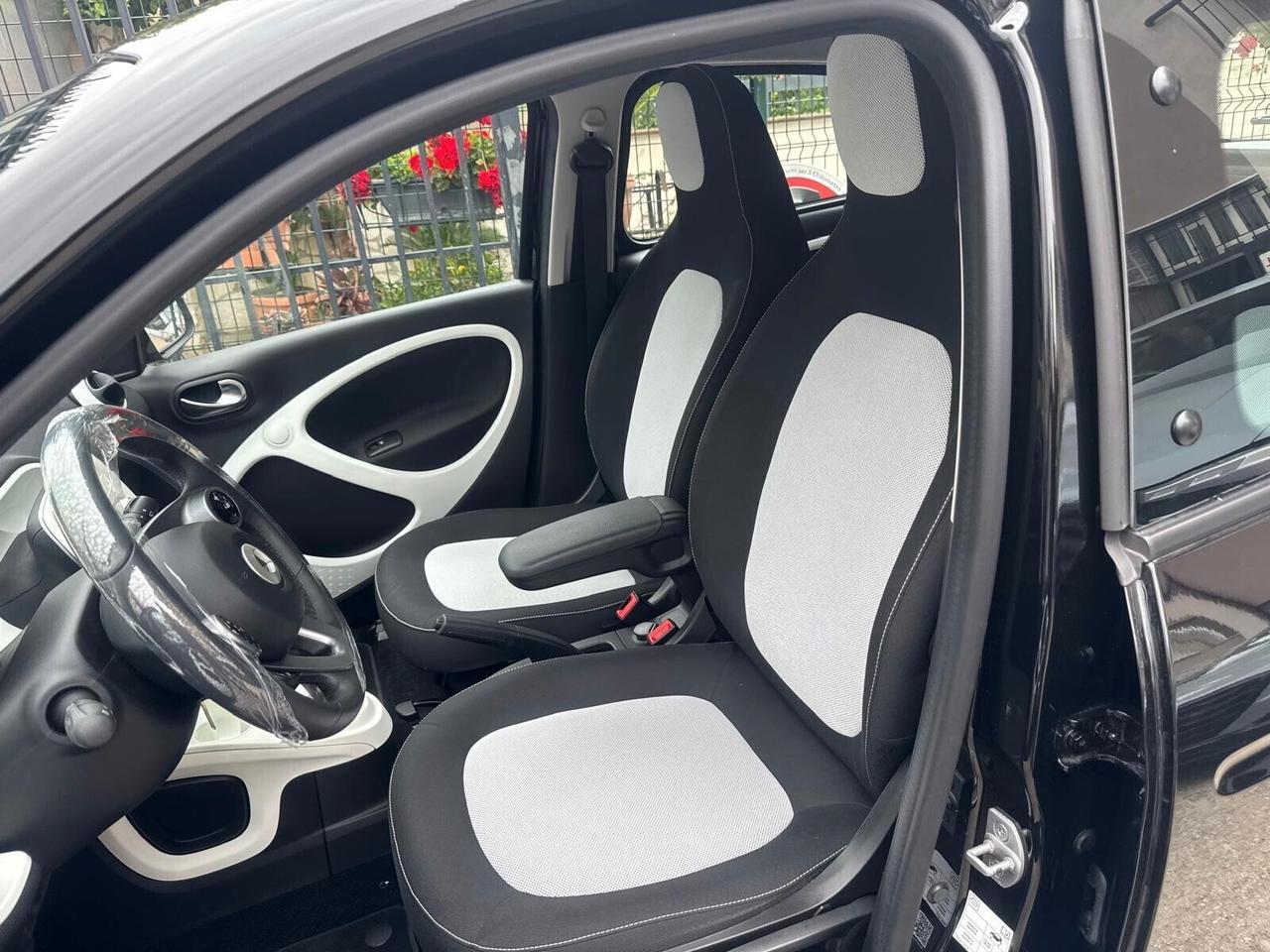 Smart ForFour 70 1.0 Passion